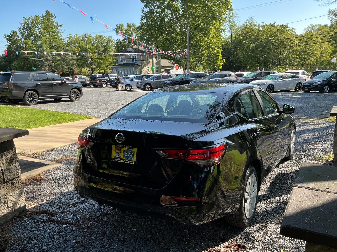 Nissan Sentra S CVT 2020