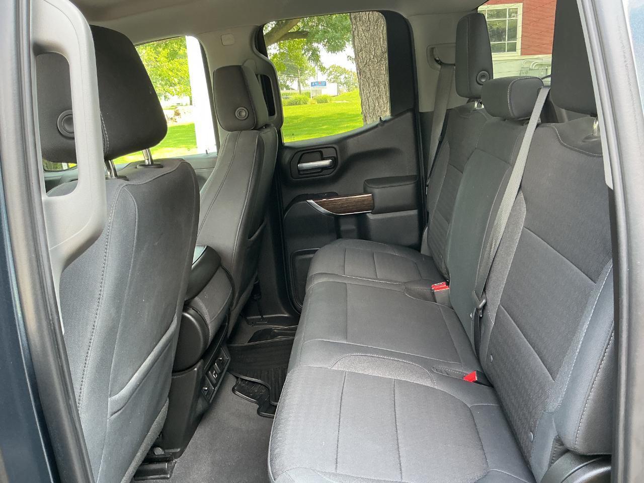 GMC Sierra 1500 4WD Double Cab 147" SLE 2019