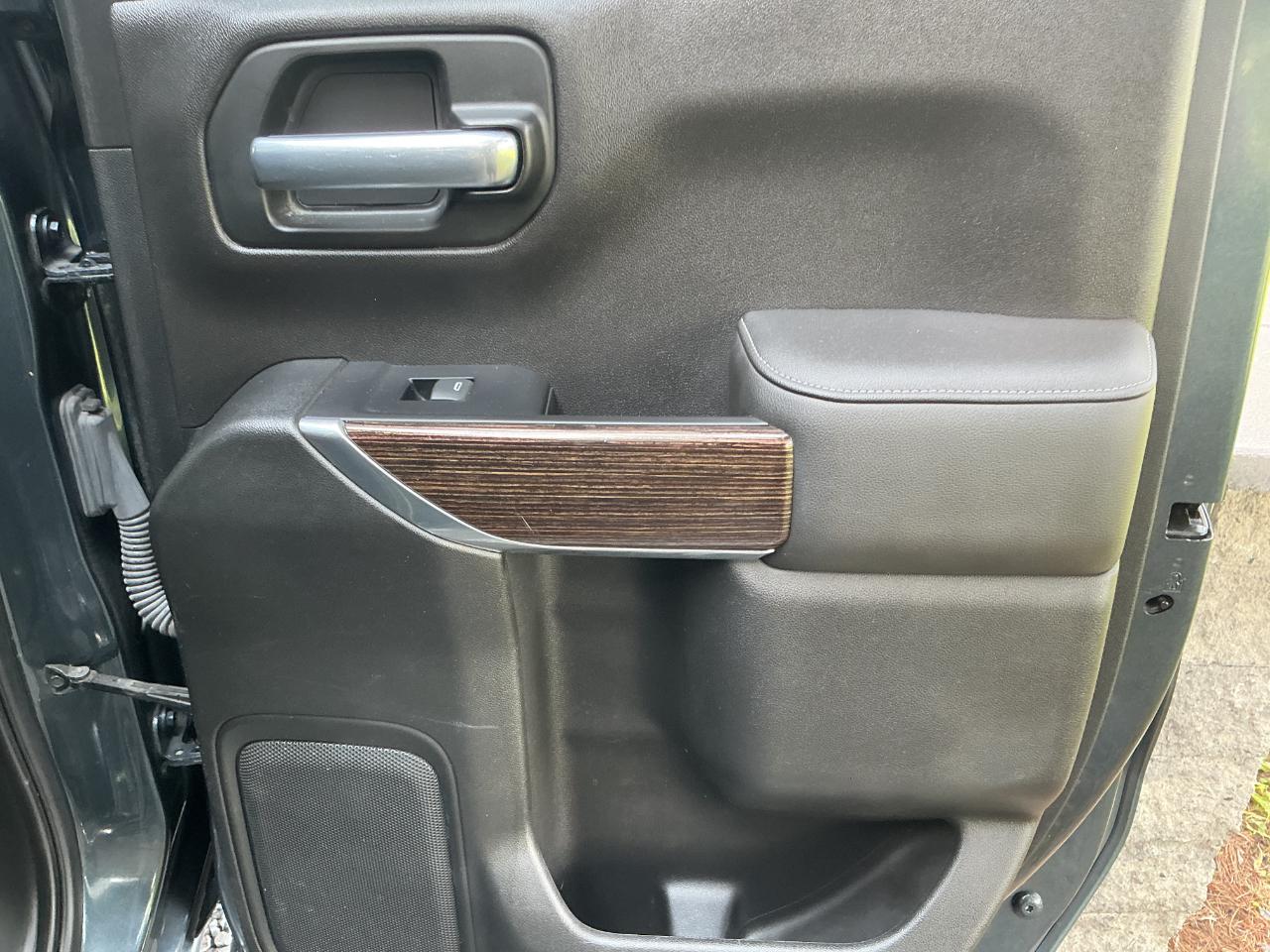 GMC Sierra 1500 4WD Double Cab 147" SLE 2019