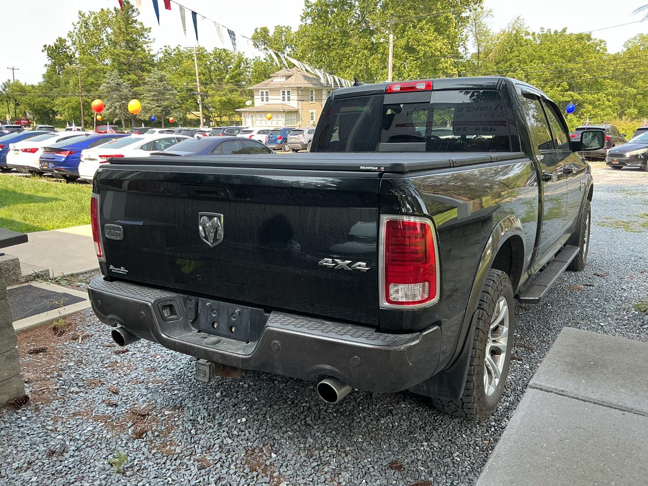 RAM 1500 Longhorn 4x4 Crew Cab 6'4" Box *Ltd Avail* 2018