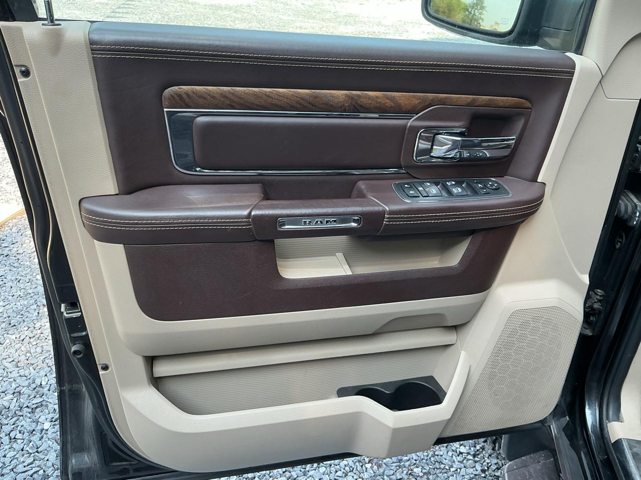RAM 1500 Longhorn 4x4 Crew Cab 6'4" Box *Ltd Avail* 2018