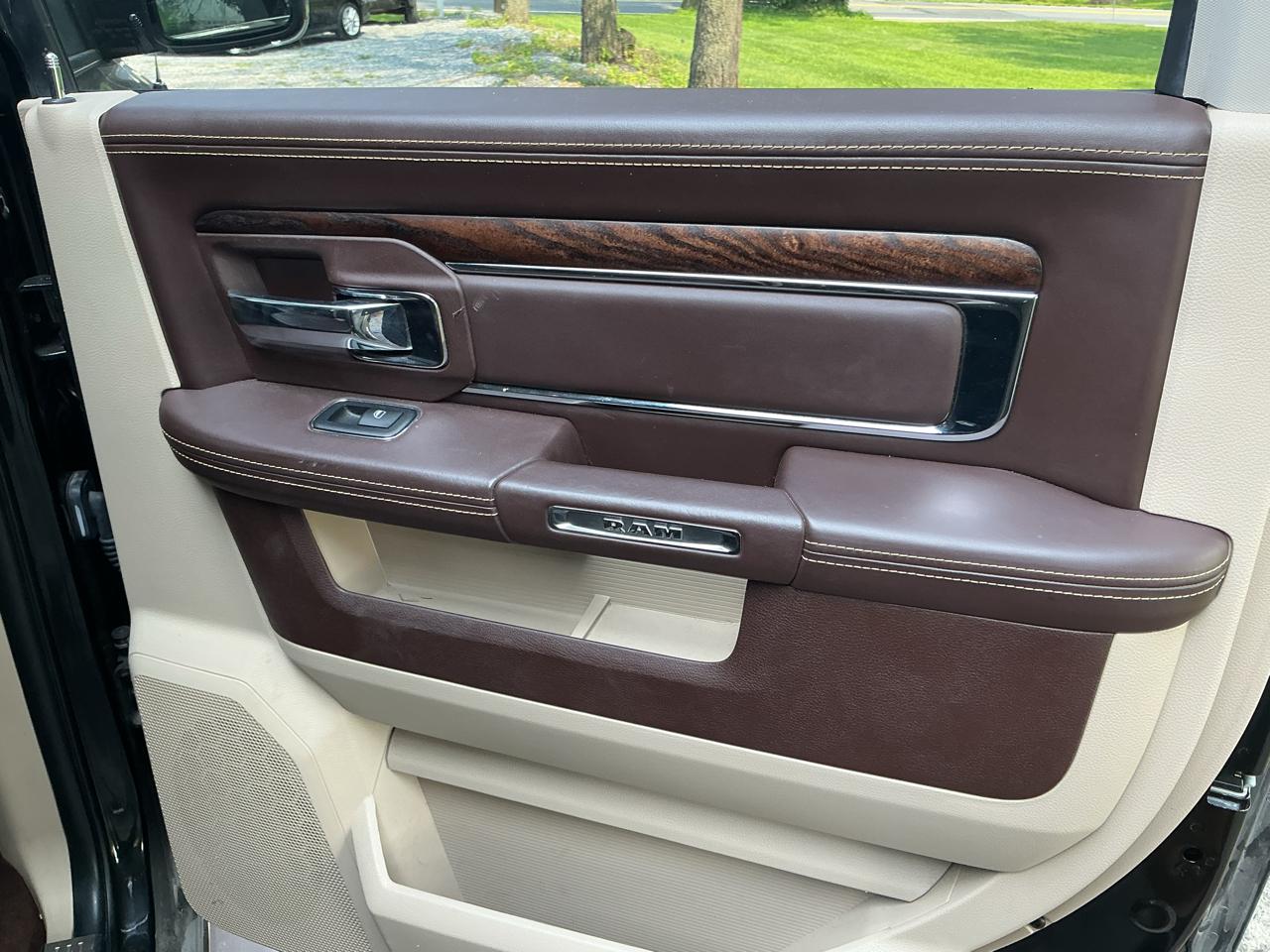 RAM 1500 Longhorn 4x4 Crew Cab 6'4" Box *Ltd Avail* 2018