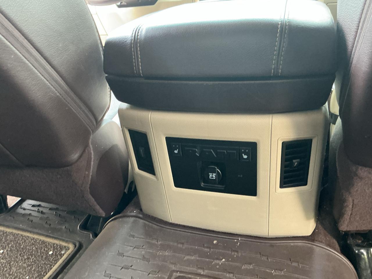 RAM 1500 Longhorn 4x4 Crew Cab 6'4" Box *Ltd Avail* 2018