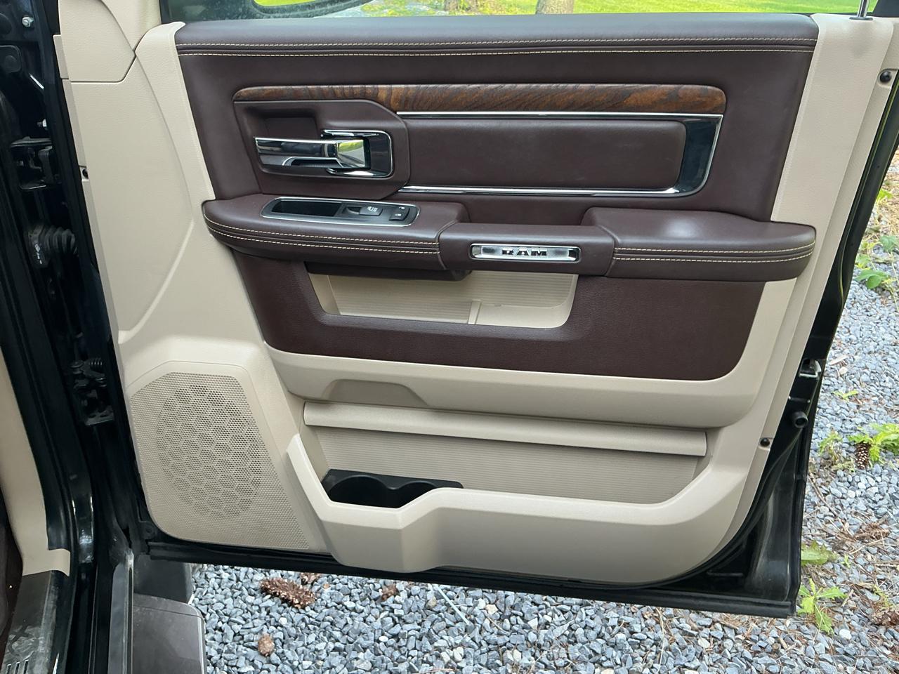 RAM 1500 Longhorn 4x4 Crew Cab 6'4" Box *Ltd Avail* 2018