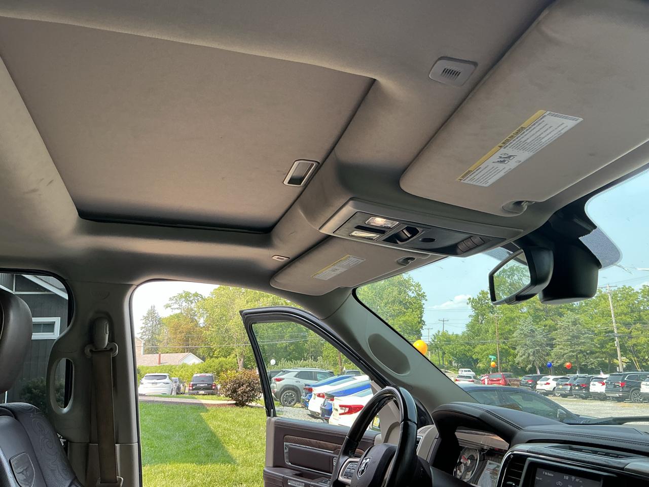 RAM 1500 Longhorn 4x4 Crew Cab 6'4" Box *Ltd Avail* 2018