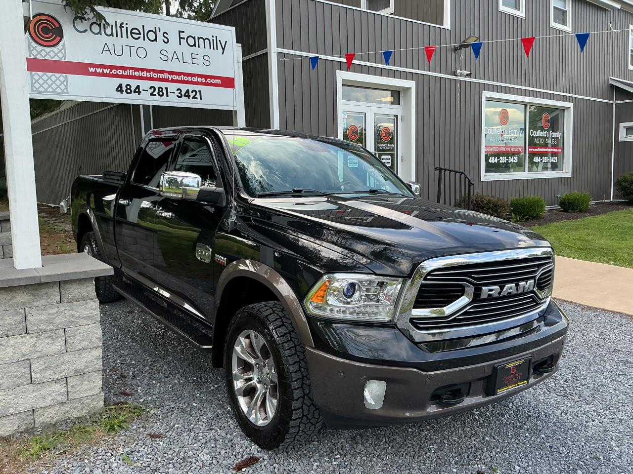 RAM 1500 Longhorn 4x4 Crew Cab 6'4" Box *Ltd Avail* 2018