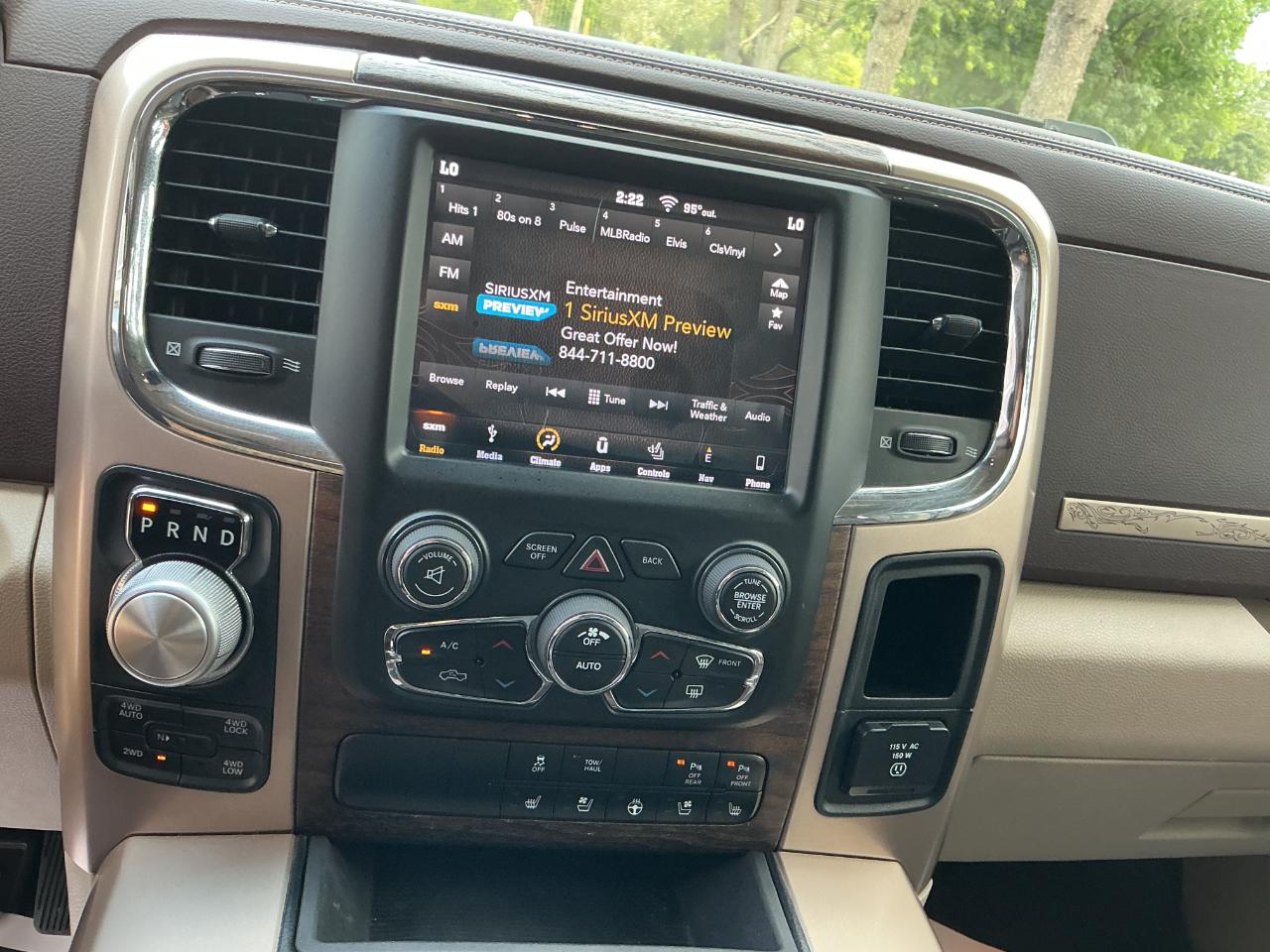 RAM 1500 Longhorn 4x4 Crew Cab 6'4" Box *Ltd Avail* 2018