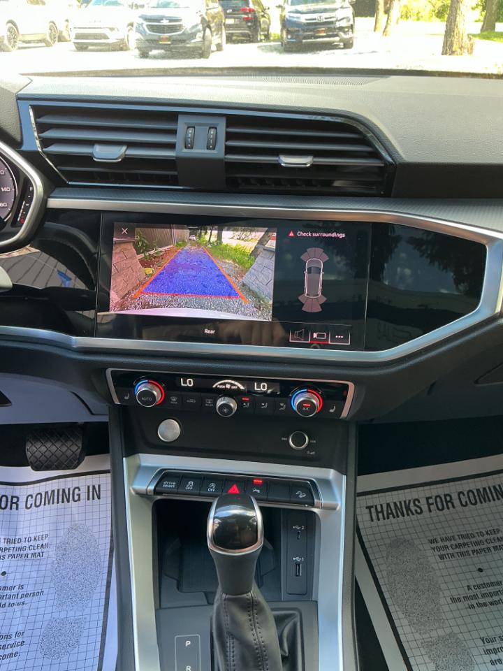 Audi Q3 Premium Plus 45 TFSI quattro 2020