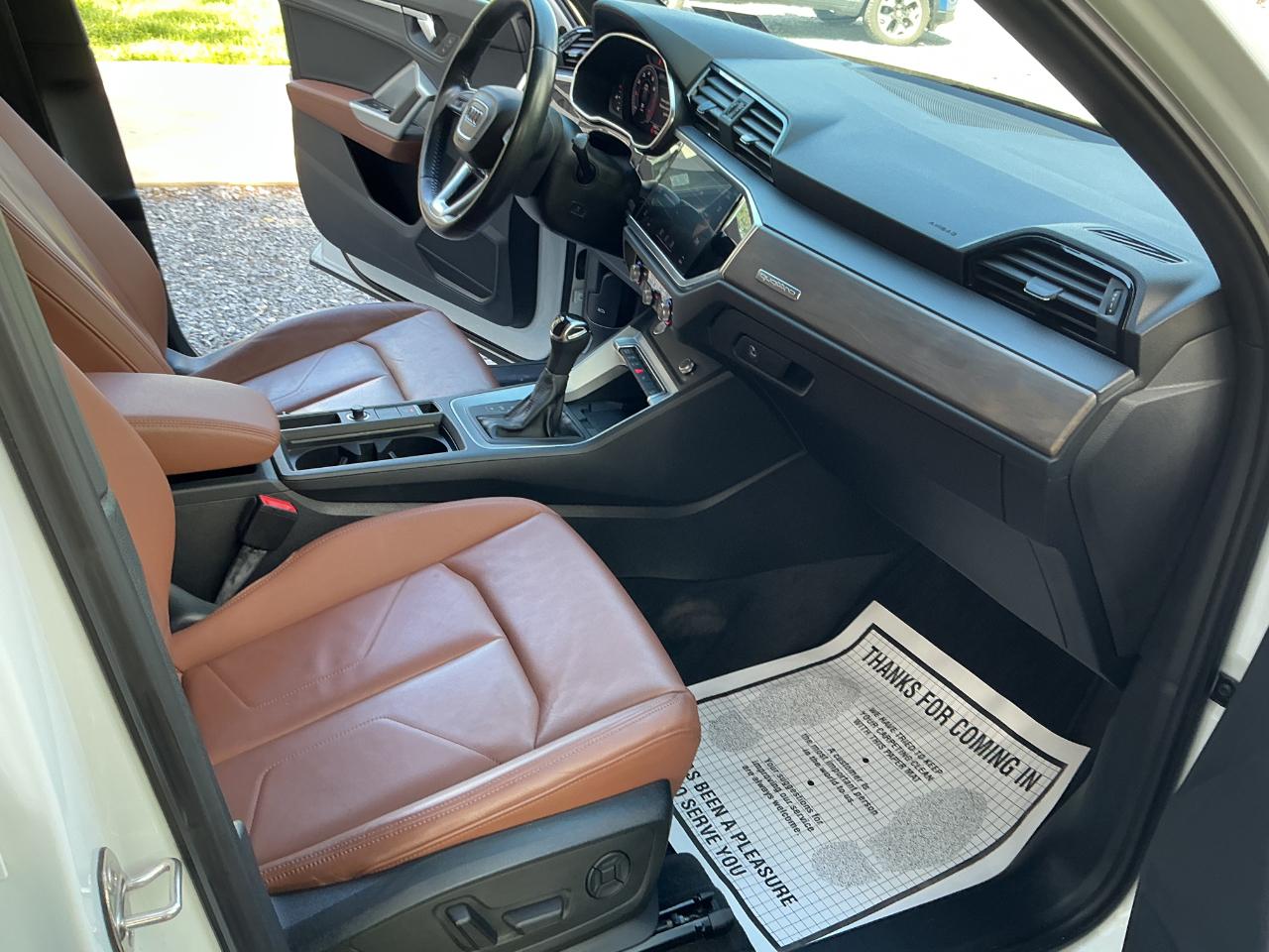 Audi Q3 Premium Plus 45 TFSI quattro 2020
