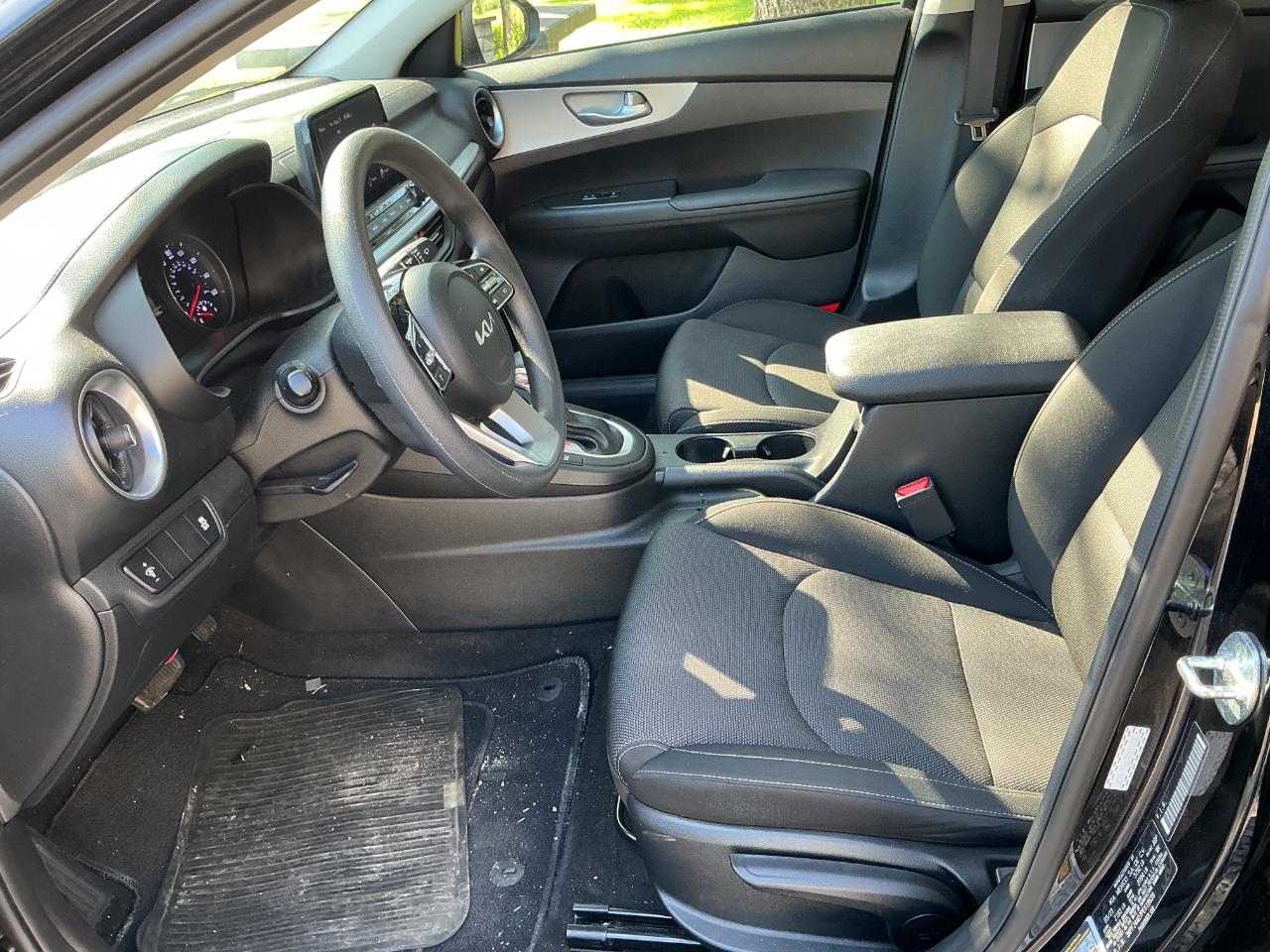 Kia Forte LXS IVT 2023