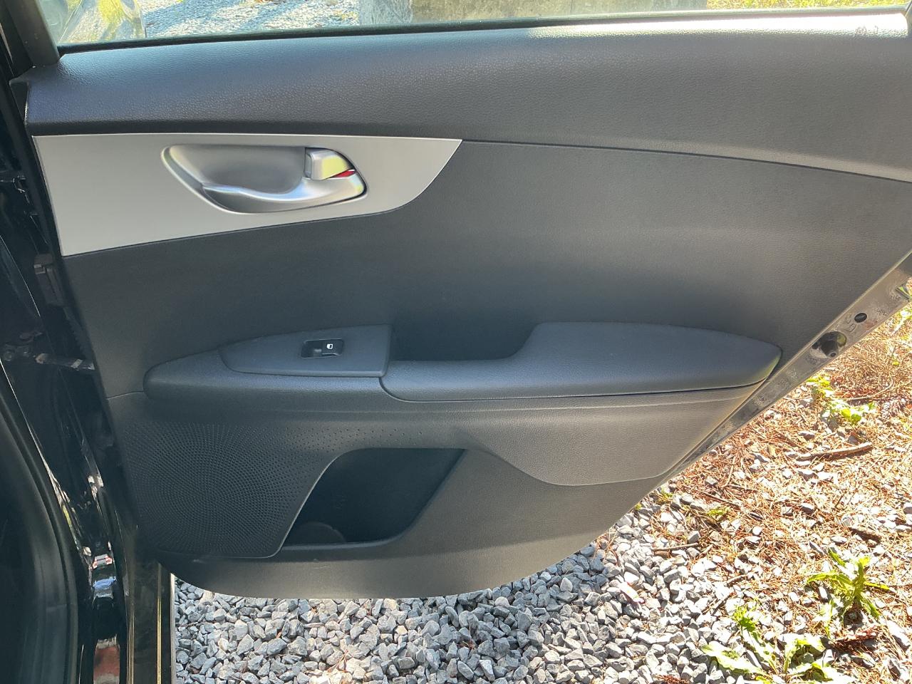 Kia Forte LXS IVT 2023