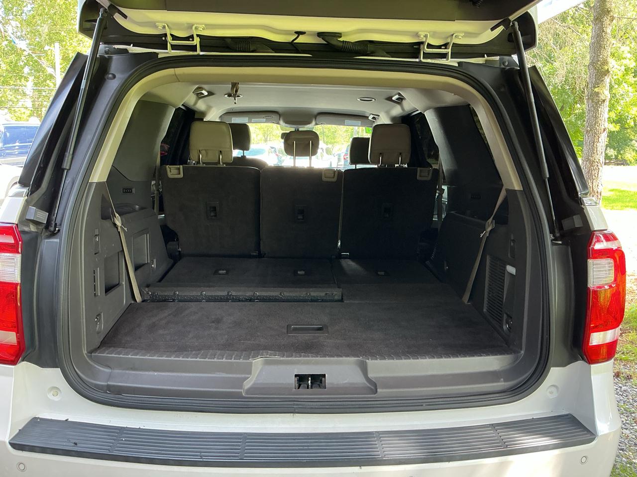 Ford Expedition XLT 4x2 2019
