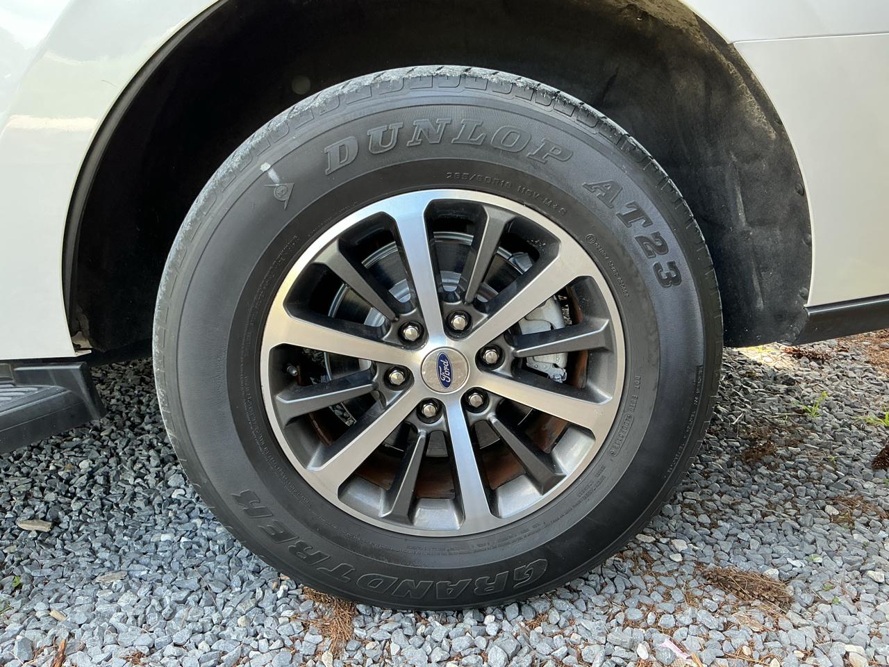 Ford Expedition XLT 4x2 2019