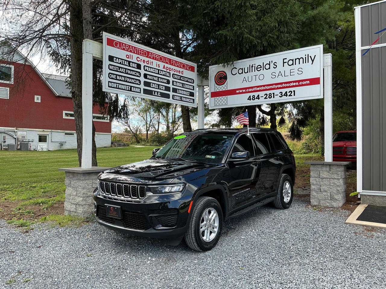 Jeep Grand Cherokee Laredo 4x4 2023