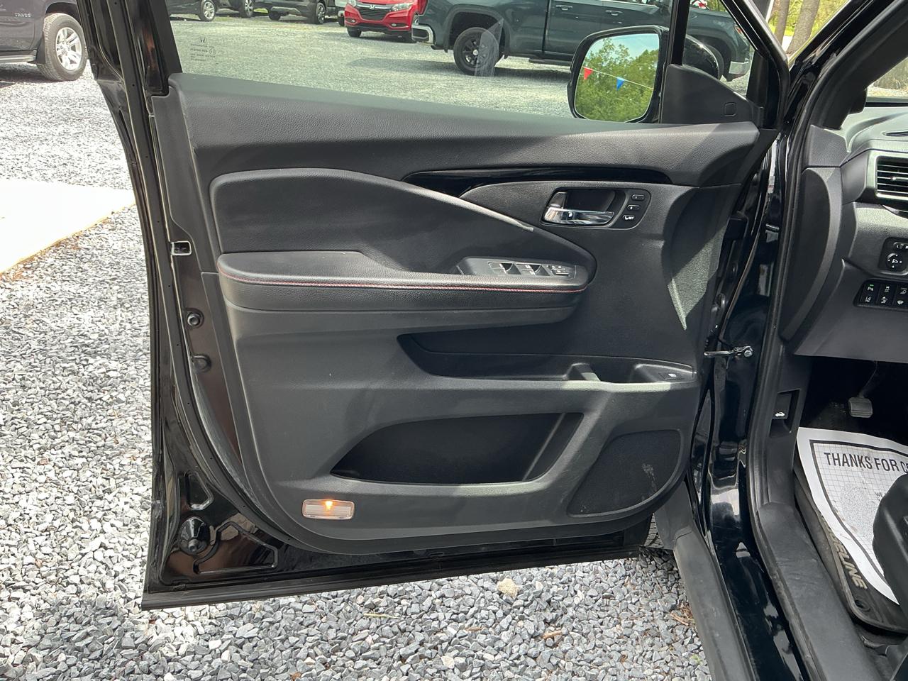 Honda Ridgeline Black Edition AWD 2021