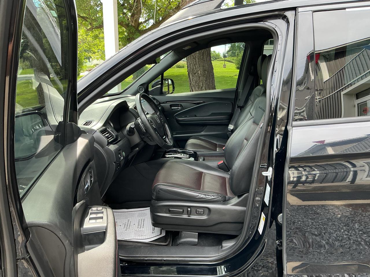 Honda Ridgeline Black Edition AWD 2021