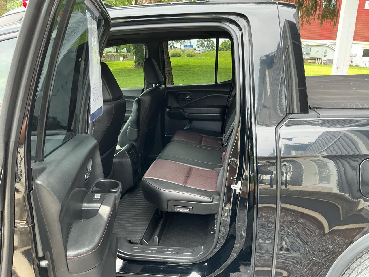 Honda Ridgeline Black Edition AWD 2021