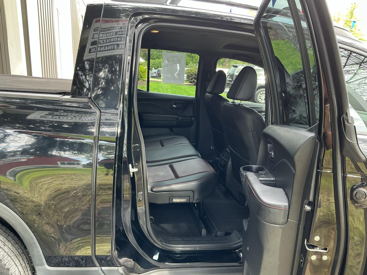 Honda Ridgeline Black Edition AWD 2021
