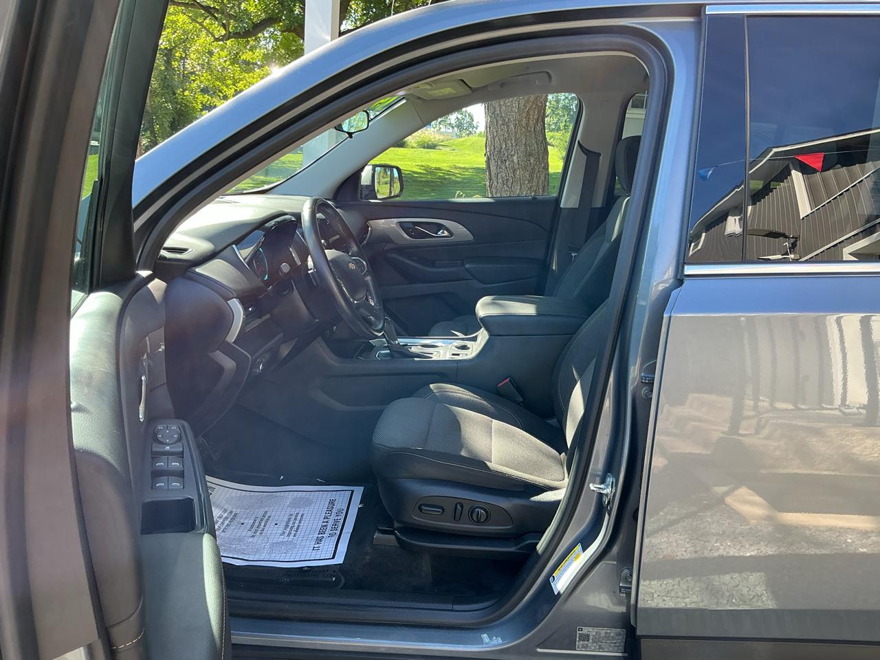 Chevrolet Traverse AWD 4dr LT Cloth w/1LT 2019