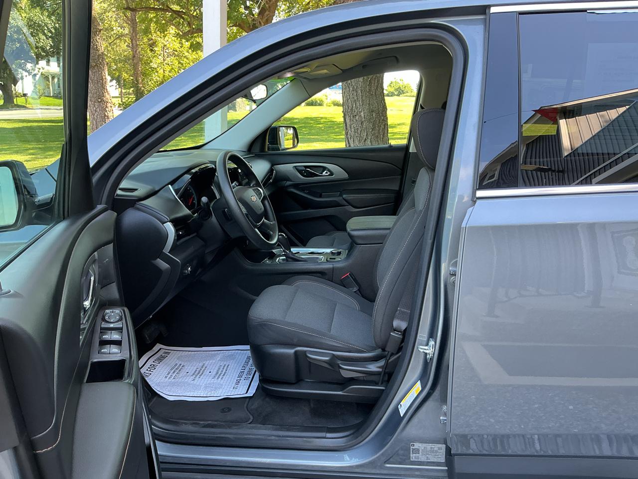Chevrolet Traverse AWD 4dr LS w/1LS 2020