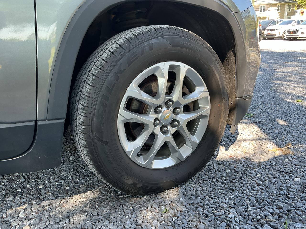 Chevrolet Traverse AWD 4dr LS w/1LS 2020