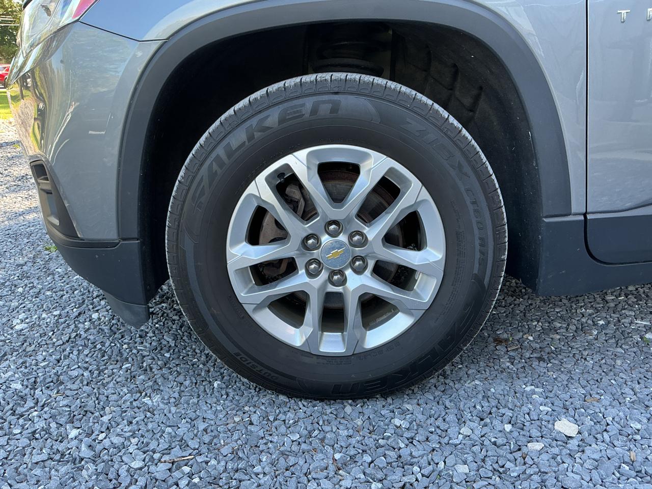 Chevrolet Traverse AWD 4dr LS w/1LS 2020