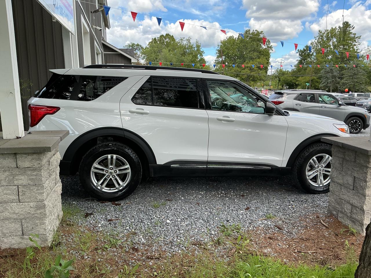 Ford Explorer XLT 4WD 2020
