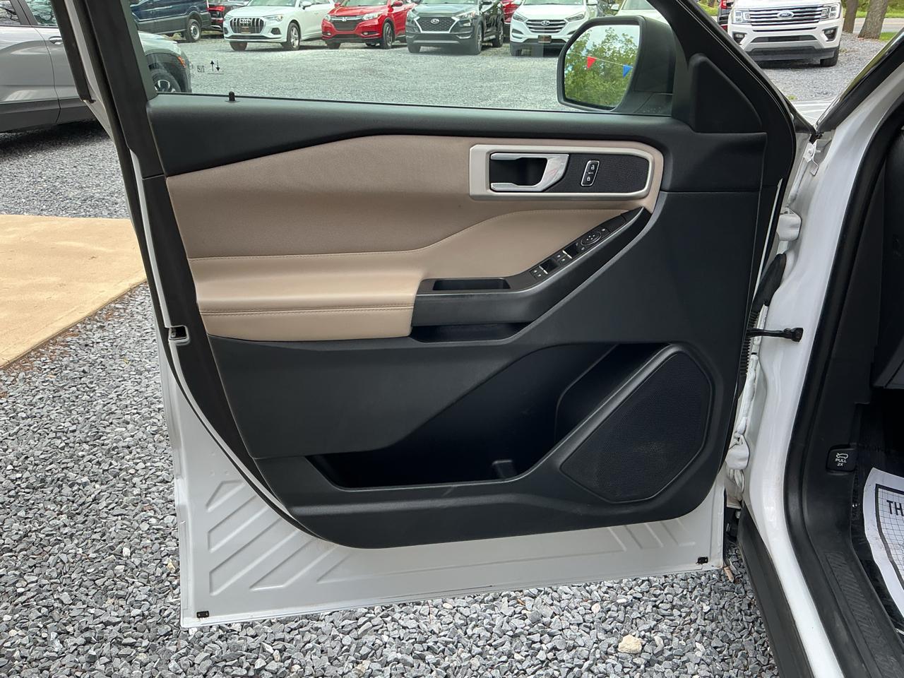 Ford Explorer XLT 4WD 2020