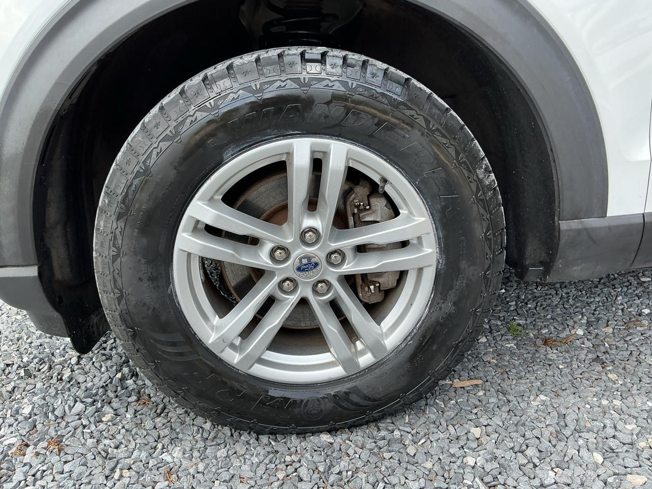 Ford Explorer XLT 4WD 2020