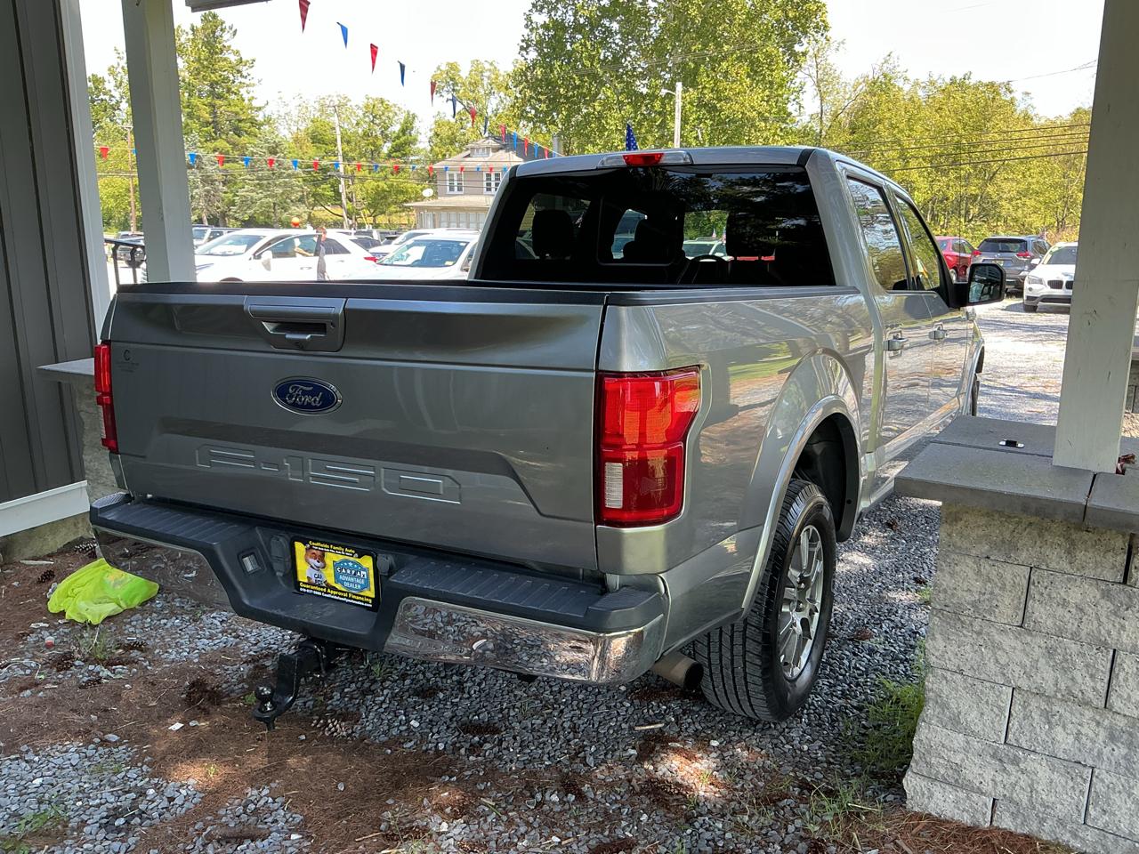 Ford F-150 SuperCrew 139" Lariat 2020