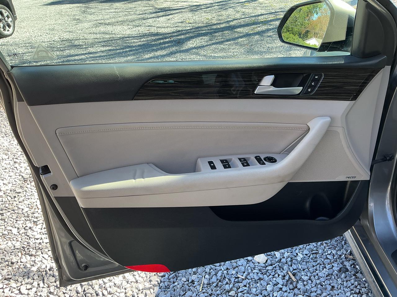 Hyundai Sonata Hybrid Limited 2.0L 2017