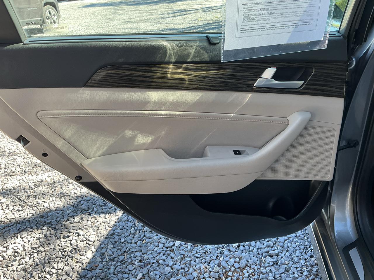 Hyundai Sonata Hybrid Limited 2.0L 2017