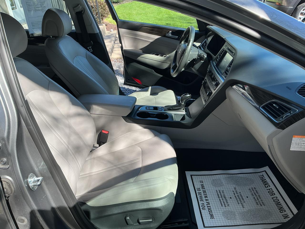 Hyundai Sonata Hybrid Limited 2.0L 2017