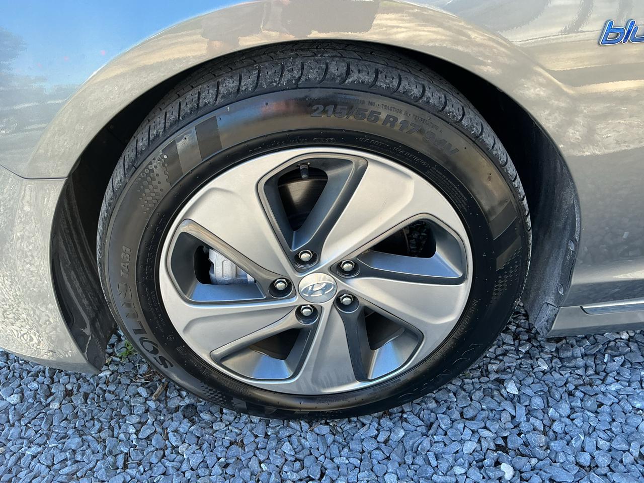 Hyundai Sonata Hybrid Limited 2.0L 2017