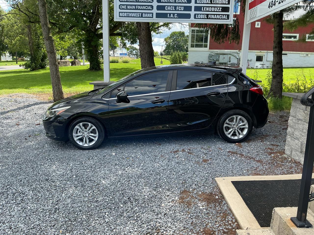 Chevrolet Cruze 4dr HB LT 2019