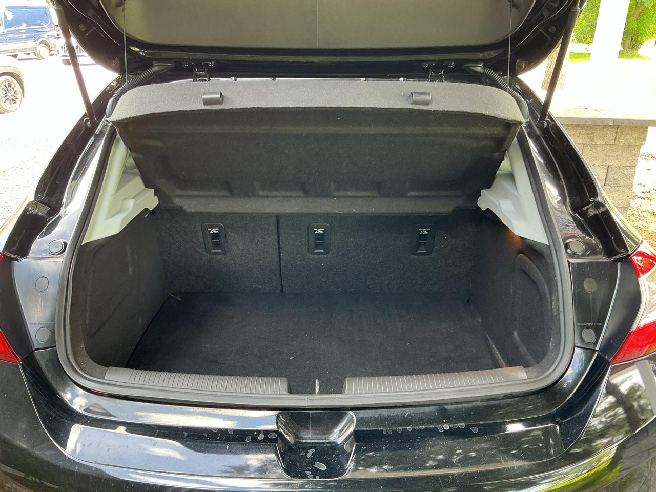 Chevrolet Cruze 4dr HB LT 2019