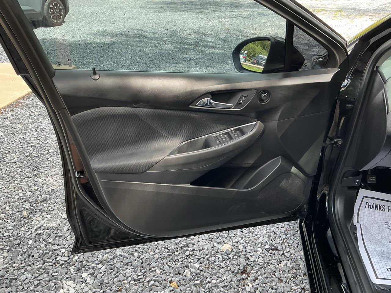 Chevrolet Cruze 4dr HB LT 2019