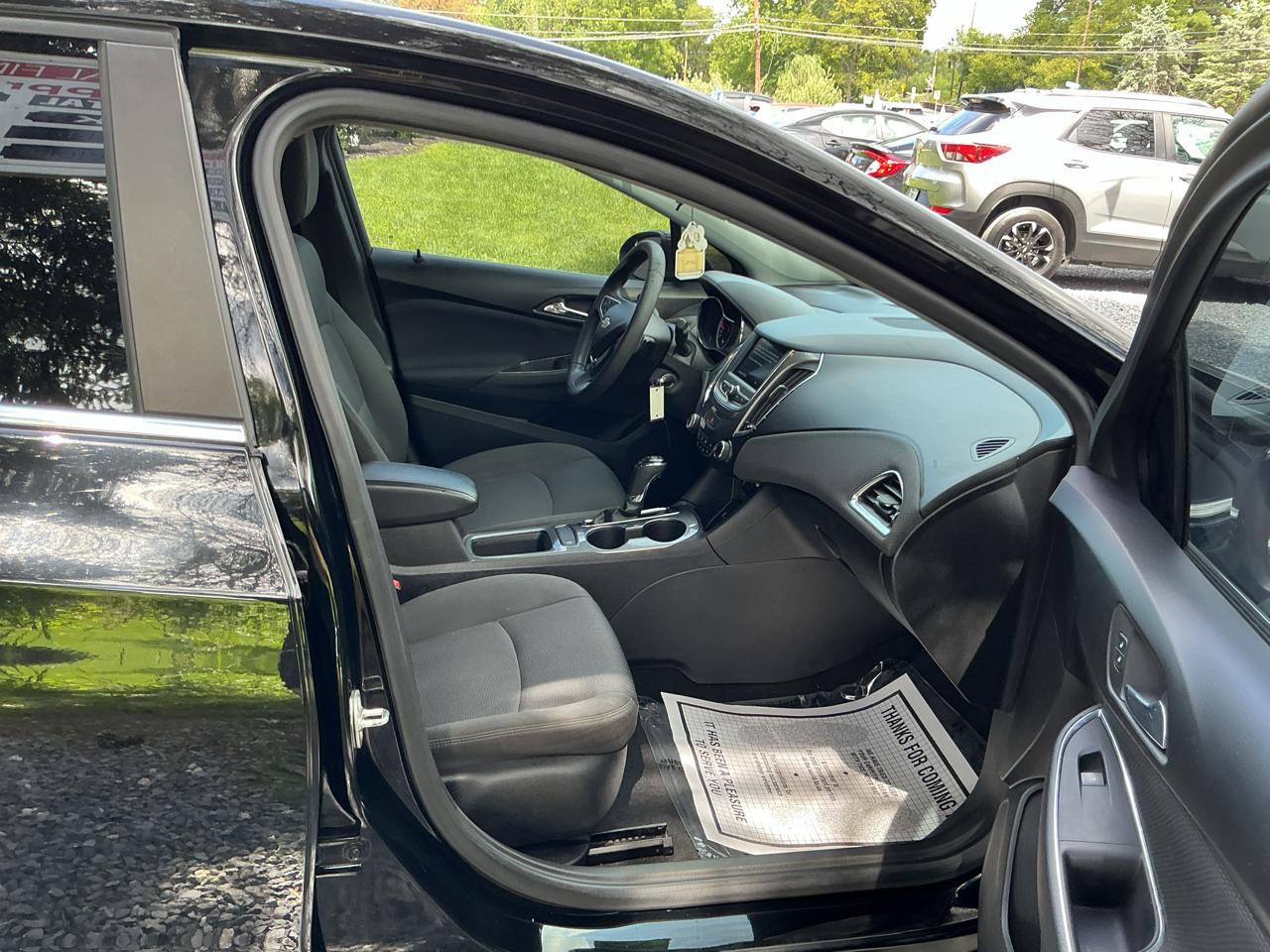 Chevrolet Cruze 4dr HB LT 2019