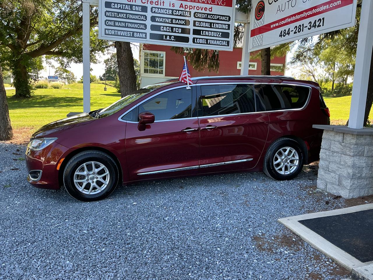 Chrysler Pacifica Touring L FWD 2020