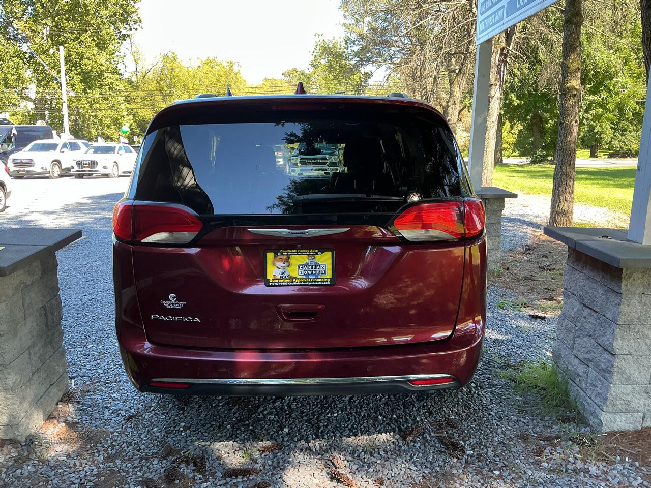 Chrysler Pacifica Touring L FWD 2020