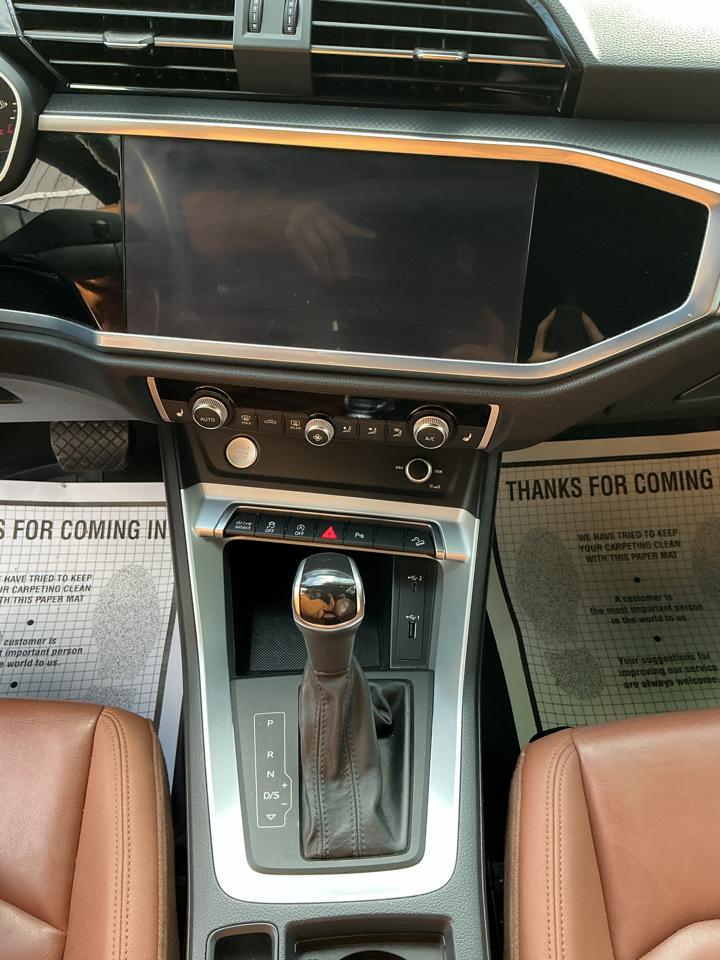 Audi Q3 Premium 45 TFSI quattro 2020