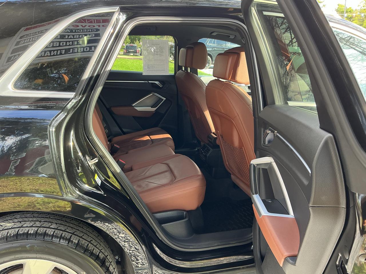 Audi Q3 Premium 45 TFSI quattro 2020