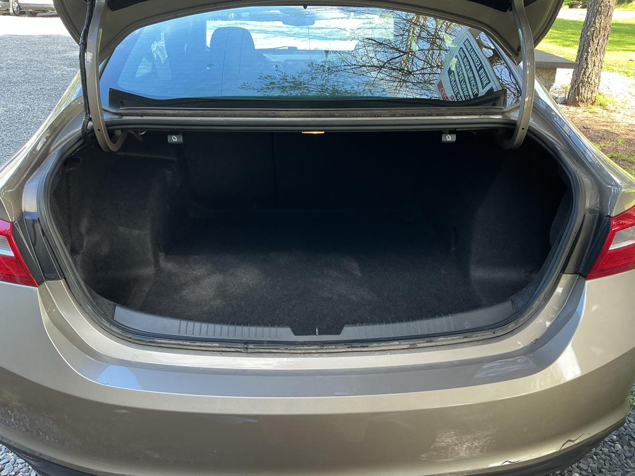 Chevrolet Malibu 4dr Sdn LS w/1LS 2022