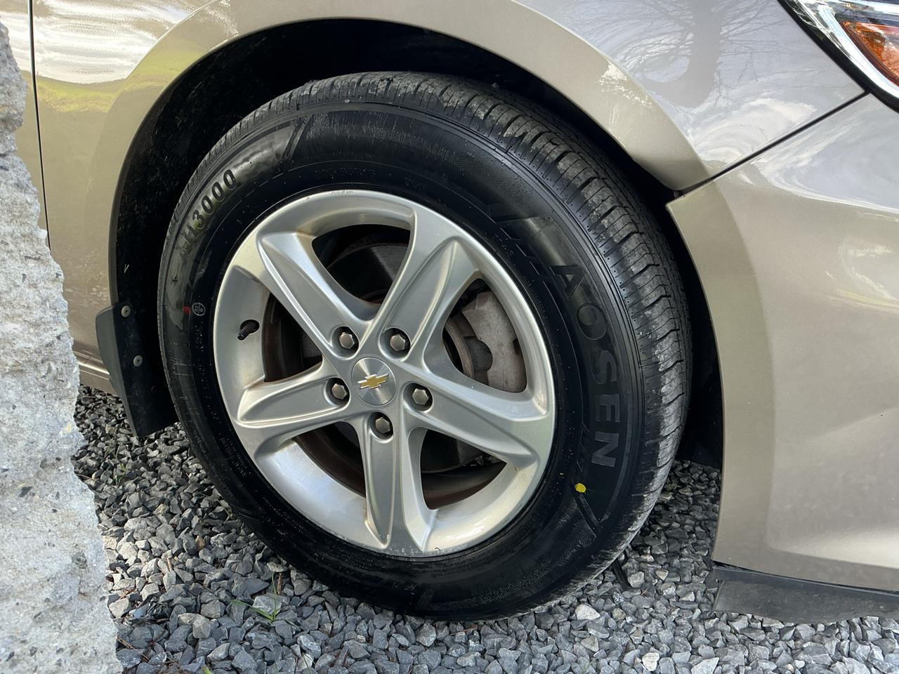 Chevrolet Malibu 4dr Sdn LS w/1LS 2022
