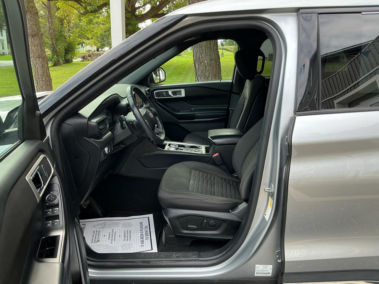 Ford Explorer XLT 4WD 2020