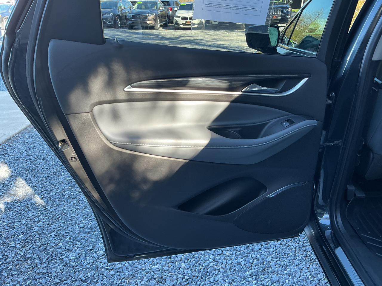 Buick Enclave AWD 4dr Essence 2019