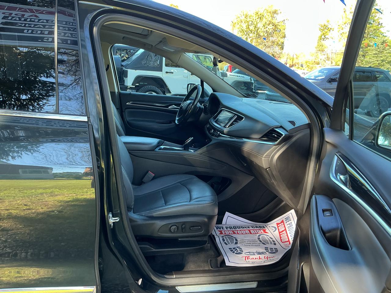 Buick Enclave AWD 4dr Essence 2019