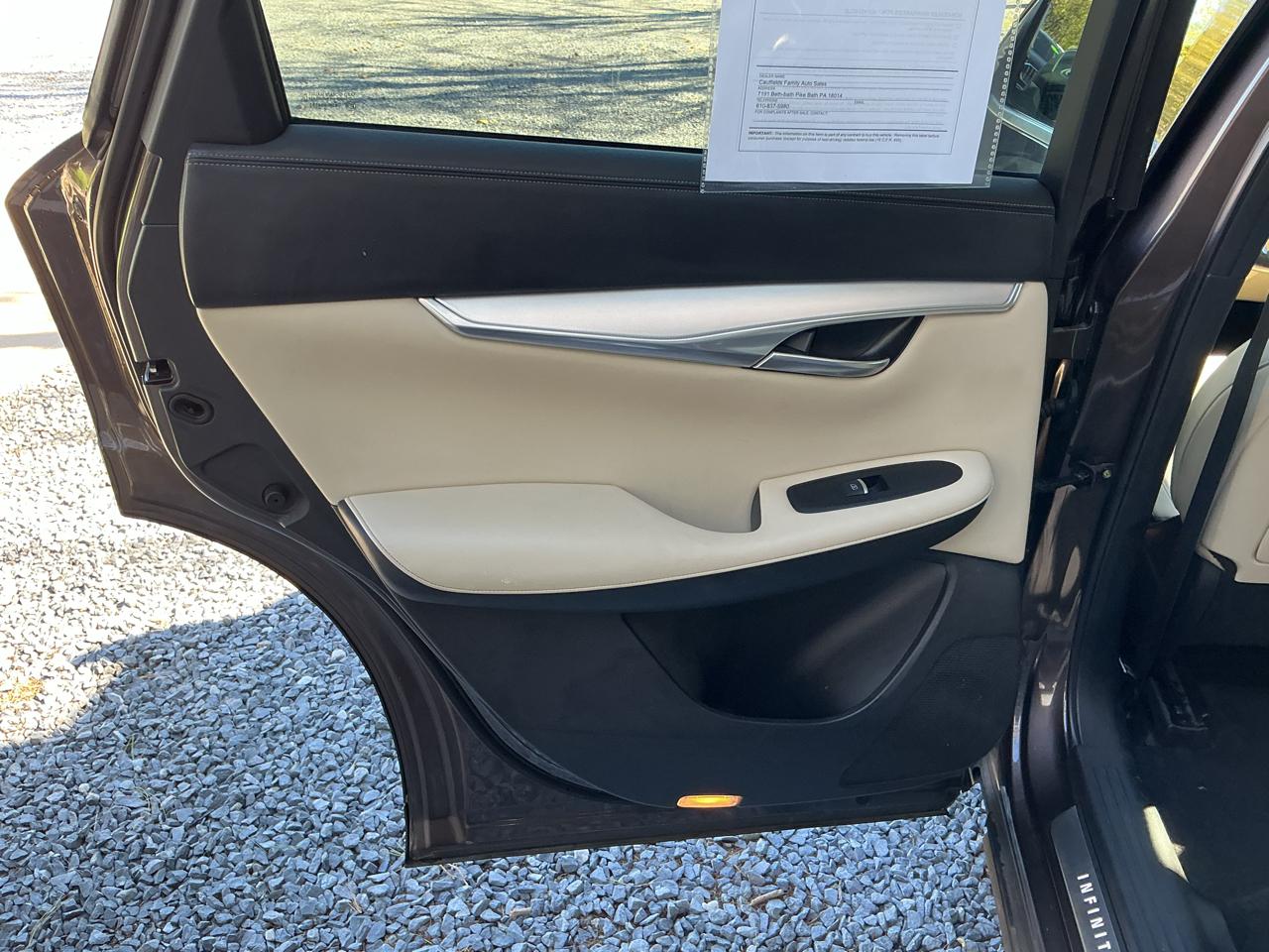 Infiniti QX50 LUXE AWD 2019
