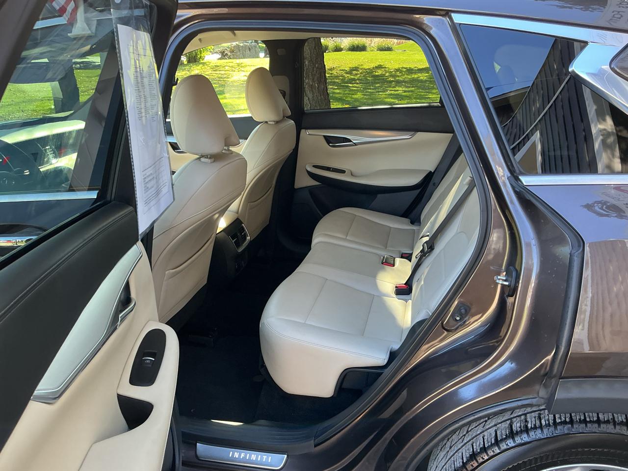 Infiniti QX50 LUXE AWD 2019