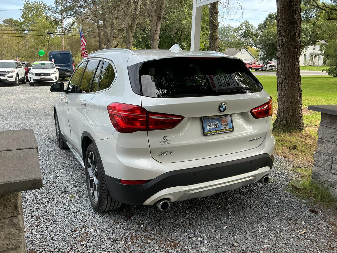 BMW X1 xDrive28i Sports Activity Vehicle 2021